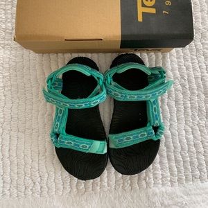 Teva Aqua Sandals 🏖